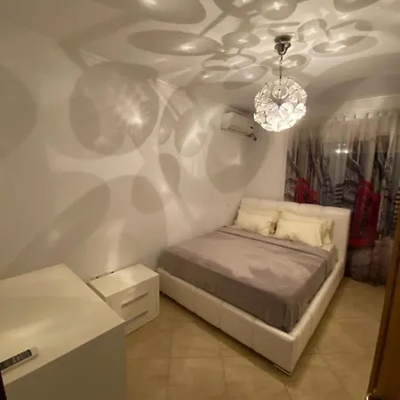 Chlo 3 Apartment Tirana