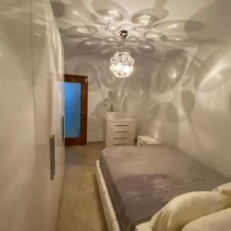 Chlo 3 Apartment Tirana